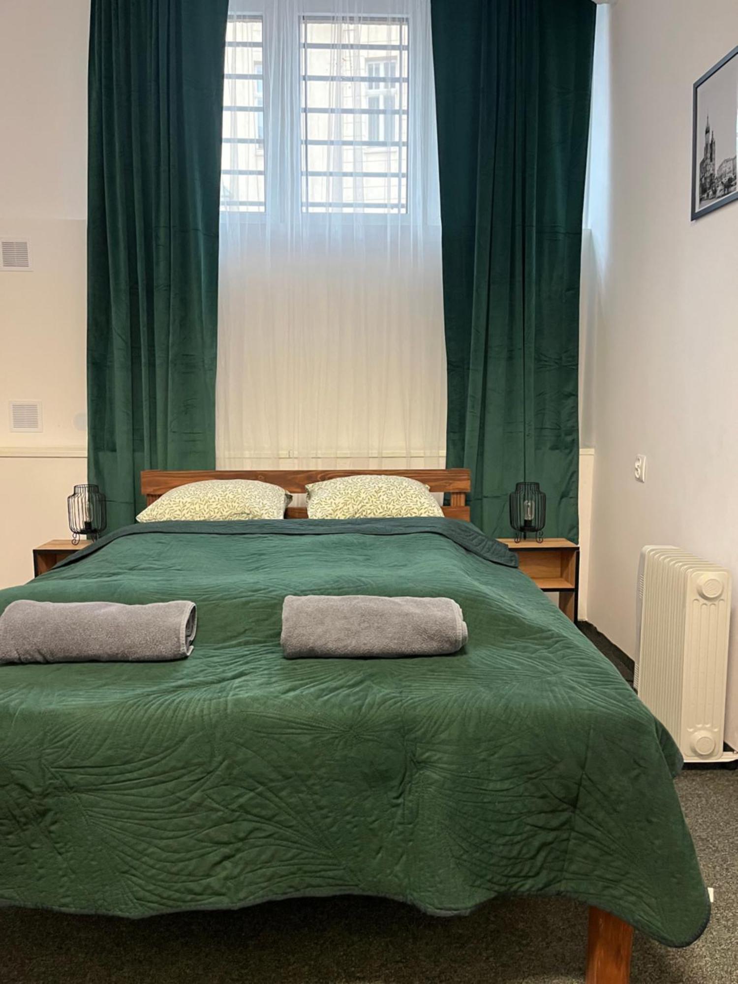 Tomtom Hostel Krakow Bagian luar foto